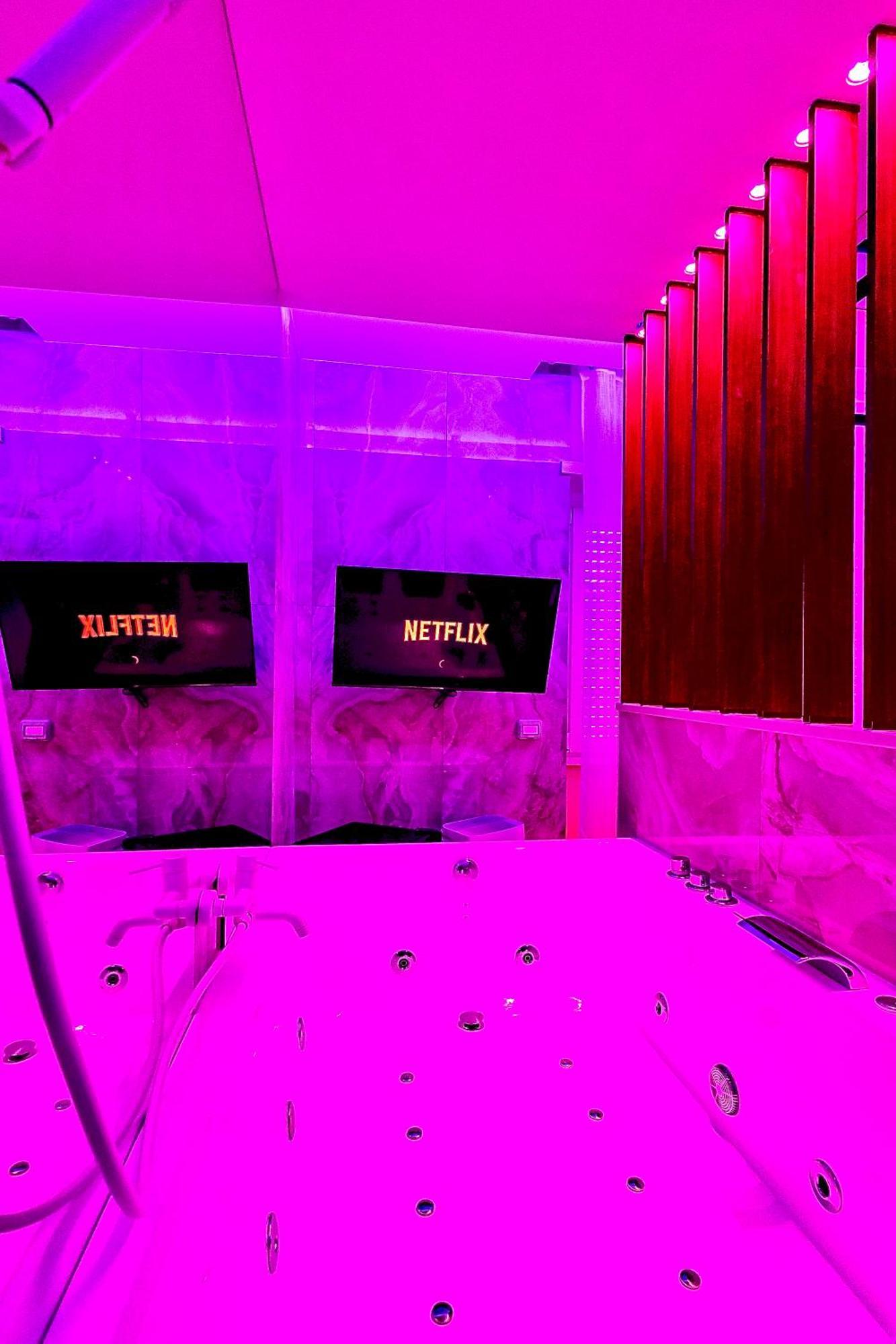 Alojamento de Acomodação e Pequeno-almoço Bed Cinecittadue Roma