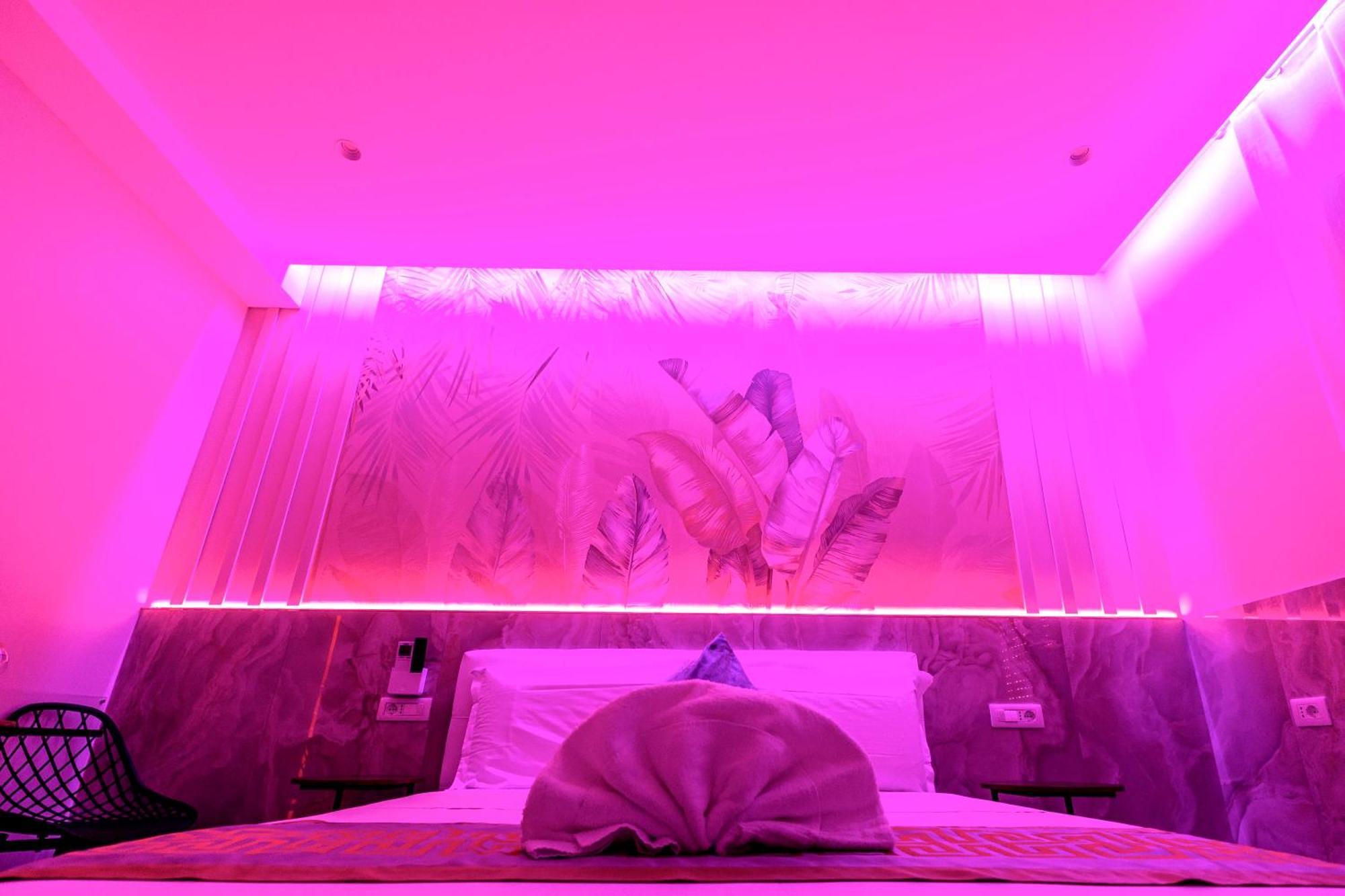 Bed Cinecittadue Acomodação com café da manhã  Roma
